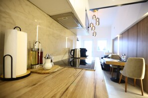Microwave, oven, stovetop, dishwasher - Moderne Loft Wohnung Koblenz (Koblenz)
