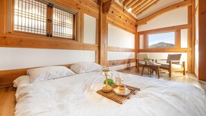 Basic Room, 1 Bedroom (Geumo) | 1 bedroom, free WiFi - Gyeongju Hanokstay Darak (Gyeongju)