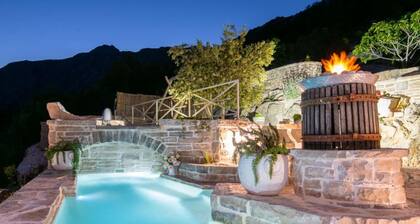 Three Holiday Homes - H1 Azur