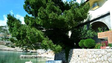 Apartment (Maris - next to the beach - A1(8)) | Exterior