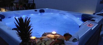 Mihael Holiday House