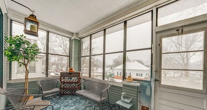 Depue Vacation Rental < 1 Mi to the Lake!
