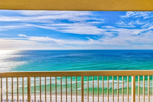 Pelican Beach 1911 1 Bedroom Condo