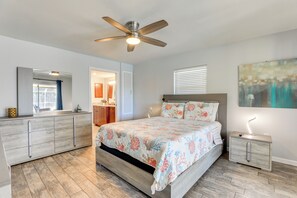 House (4 Bedrooms) | Interior - Sarasota Home w/ Heated Pool: 3 Mi to Airport! (Sarasota)