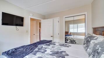 Apartment (1 Bedroom) | Interior