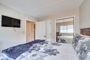 Apartment (1 Bedroom) | Interior