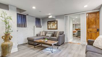 Apartemen (0 Bedroom) | Interior