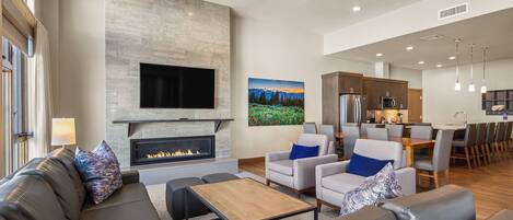 Smart-tv, pejs, videospil, dvd-afspiller