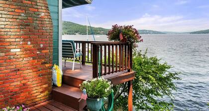 Winni Lakefront Cabin