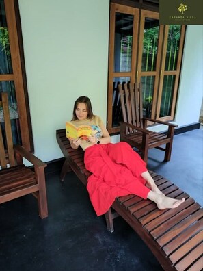 Property grounds - Calm & Quiet One Bed Room Cozy Villa  (Hikkaduwa)