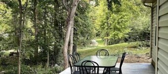 Sweet Creek Retreat-Beautiful Fishers-EV friendly