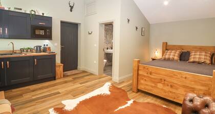 Dragonstone Lodge