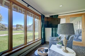 Living area - Luxury Home on Blue Ribbon Madison River and steps away from downtown Ennis, MT. (Ennis)