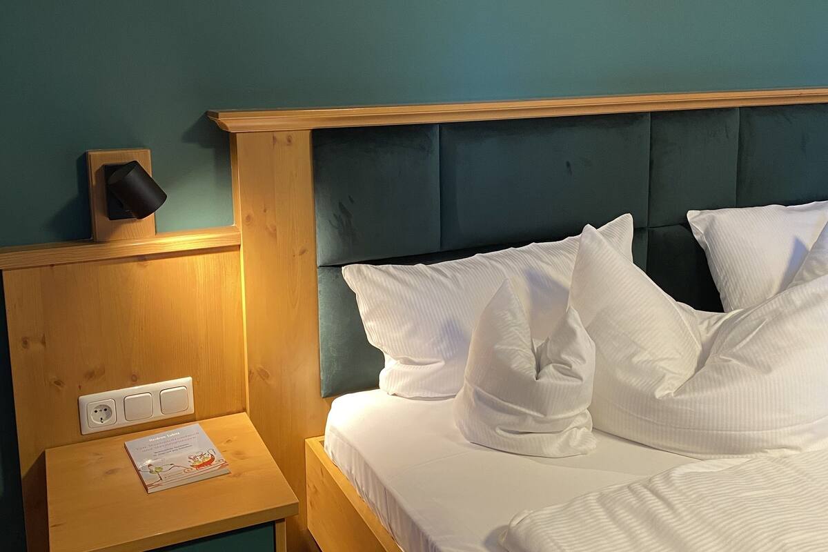 Economy Double or Twin Room | In-room safe, blackout drapes, iron/ironing board (on request)