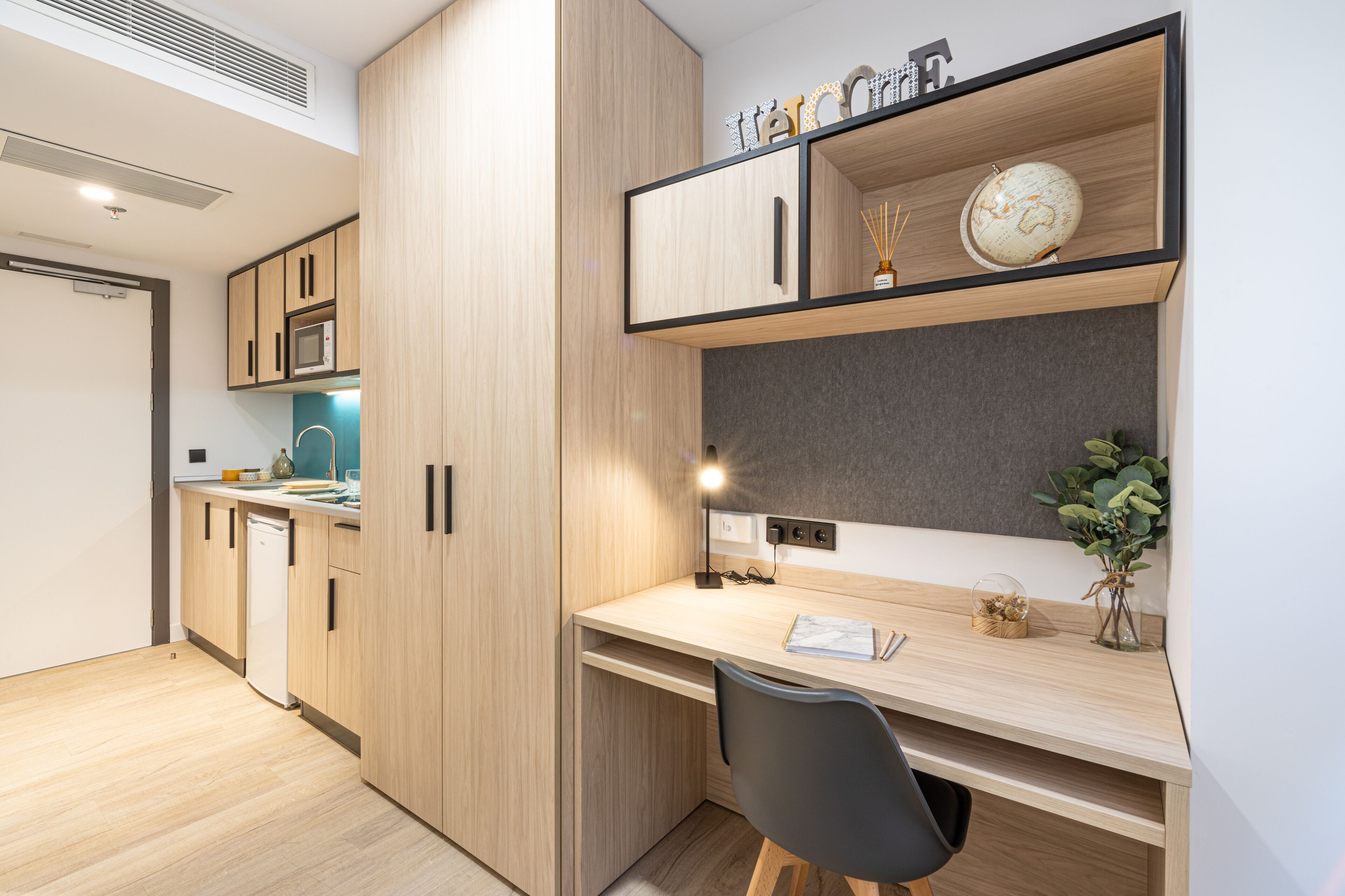 Single Room | Desk, free WiFi