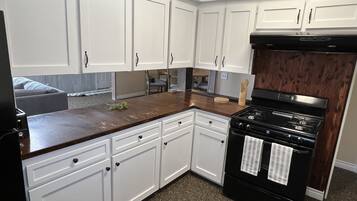 MikrovÄgsugn, ugn, spishÀll och diskmaskin