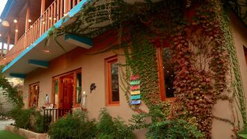 Façade de lâhĂ©bergement