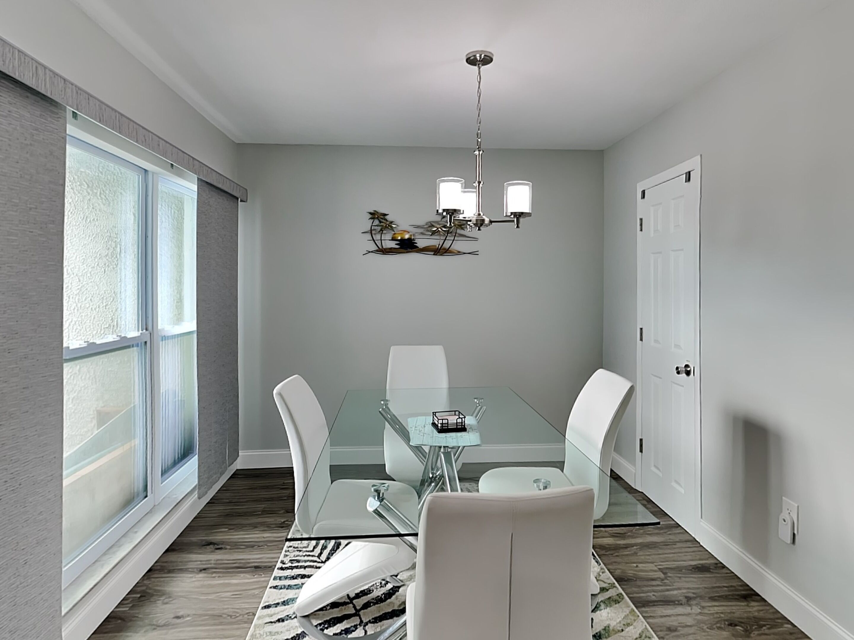 Kondominium, Beberapa Tempat Tidur, akses ke kolam renang (unit 247G) | Tempat makan