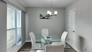 Condo, Multiple Beds, Pool Access (unit 247G) | Dining