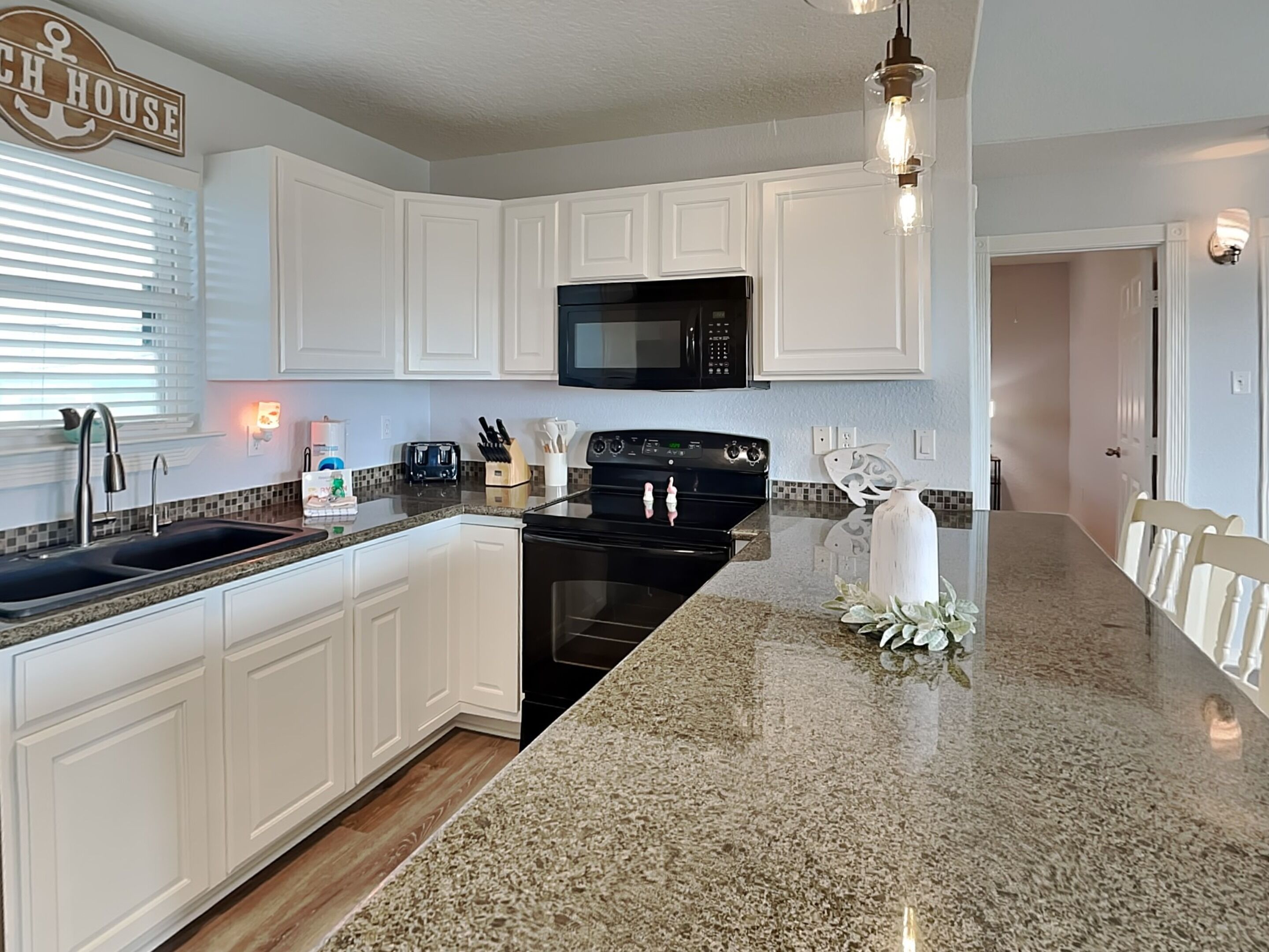 منزل (3 Bedrooms) | وسائل الراحة في المنشأة