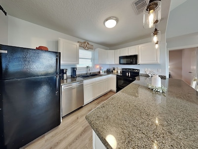 Beachy Keen by Ryson Vacation Rentals