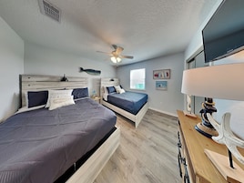 House (3 Bedrooms) | Property amenity