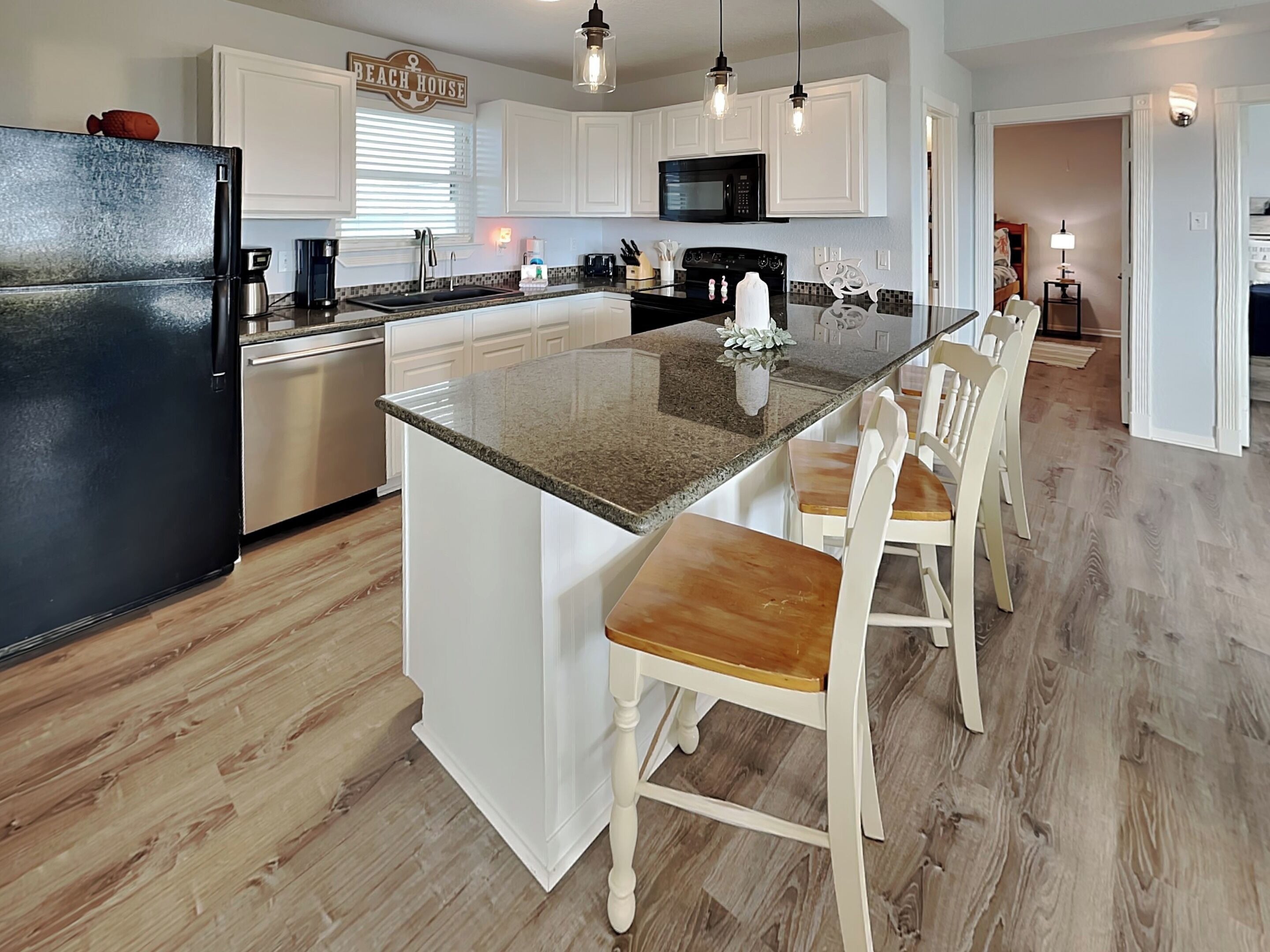 House (3 Bedrooms) | Property amenity