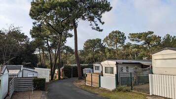 Enceinte de lâhĂ©bergement