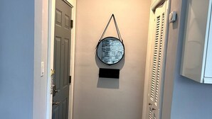 Interior - Lovely 1 bedroom apartment

 (Livingston)
