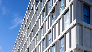 Uklassifisert bilde, 3 av 22, knapp
