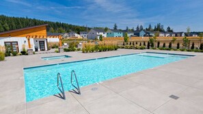 Pool - Relaxing Getaway w/ Pool Access!

 (Camas)
