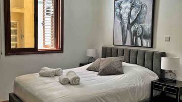 1 bedroom, iron/ironing board, travel crib, WiFi