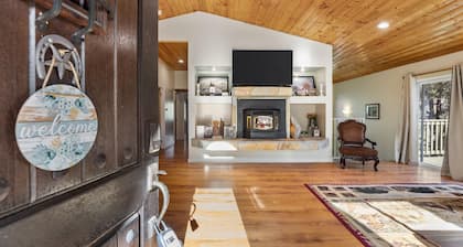 Bear Necessities: Retreat at Roaming Bear Lodge