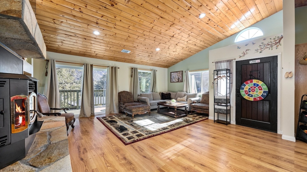 Bear Necessities: Retreat At Roaming Bear Lodge - California