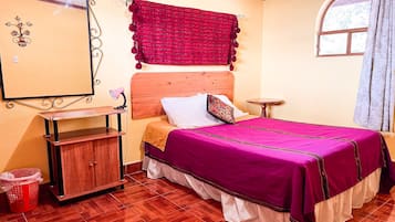 1 habitación, wifi y ropa de cama