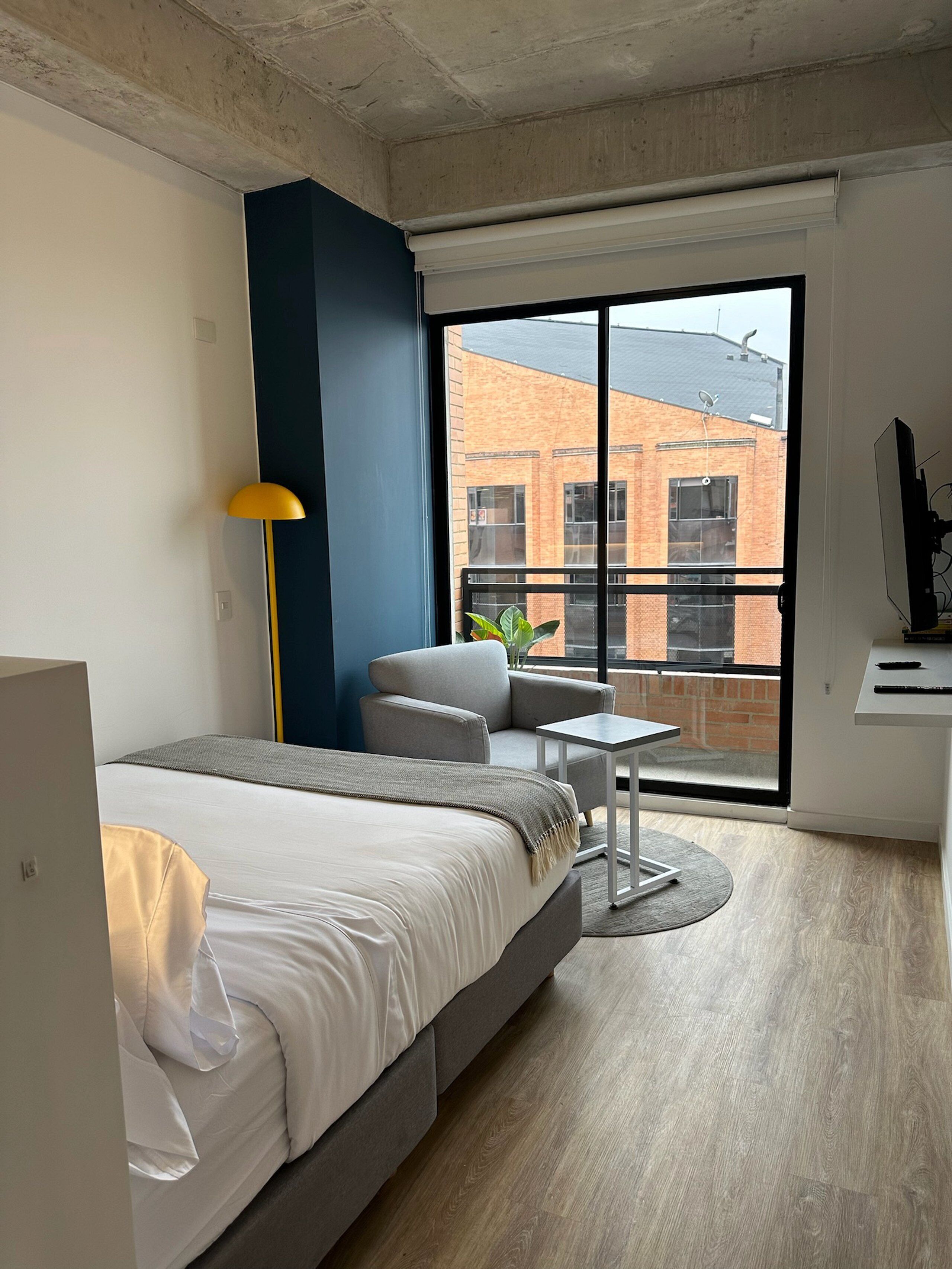 Deluxe Apartment (06I) | Premium bedding, individually decorated, individually furnished, desk