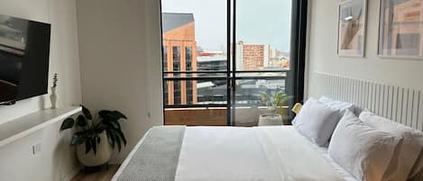 Deluxe Apartment (09I) | 1 bedroom, premium bedding, individually decorated