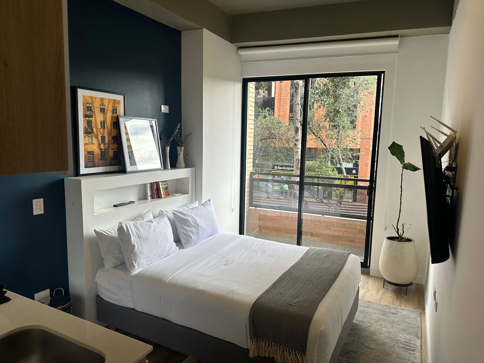 Deluxe Apartment (DV02I) | Premium bedding, individually decorated, individually furnished, desk