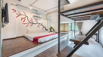 Habitación doble familiar, 2 habitaciones, para no fumadores, baño en la habitación | Ropa de cama de alta calidad, escritorio, insonorización y wifi gratis