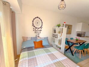 1 bedroom, desk, iron/ironing board, free WiFi
