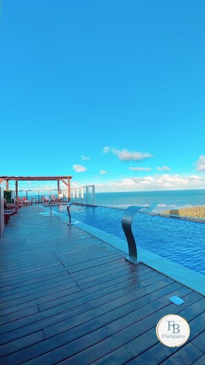 Piscina externa