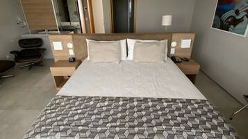 Superior Room, 1 Double Bed | 1 bedroom, hypo-allergenic bedding, desk, laptop workspace