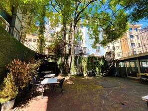 Garden - Digital Nomad House (Istanbul)