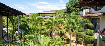 Rooftop Hideaway | Walk to Beach, Dining + Shops