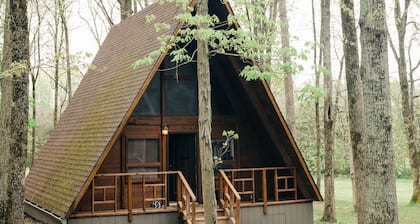 Family Friendly Pull-Through Campsite on 180 Acre Family Farm -- Near Nashville!