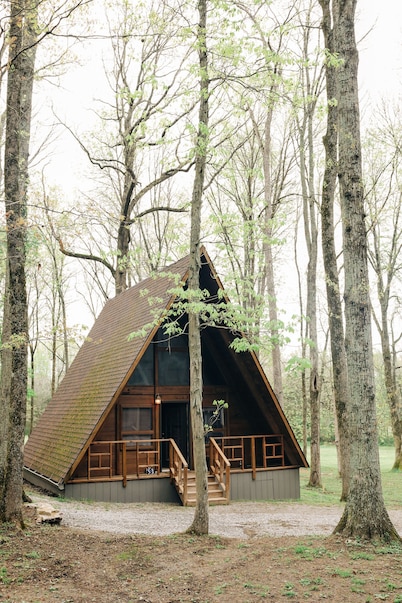 Family Friendly Pull-Through Campsite on 180 Acre Family Farm -- Near Nashville!