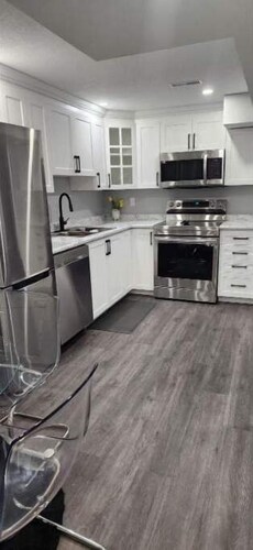 Newly Renovated 2 bdr basement