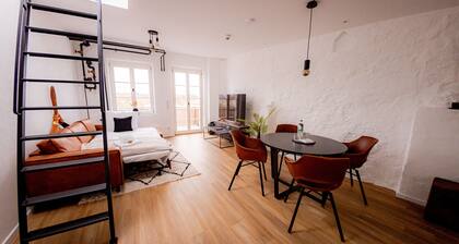 Highlight am Stadtplatz - Come4Stay Innblick - 2 Zimmer Wohnung I bis zu 4 Gäste