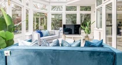 The Sapphire Room