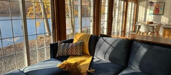 Lakefront Connecticut Oasis - Updates throughout 